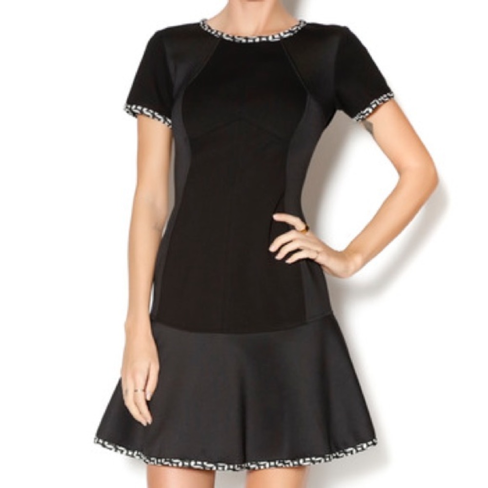 Yoana Baraschi
Sporting Life Black Dress - Athletic Dress